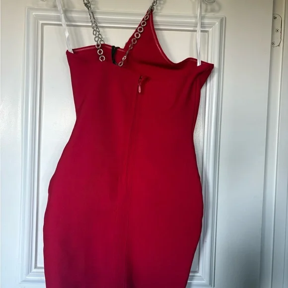 Revolve H’ours Aisha Red One-Shoulder Rhinestone strap cocktail Dress, size 4 - Picture 7 of 7